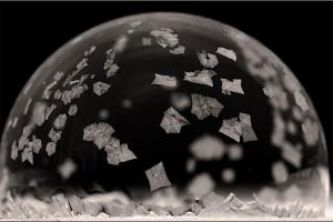 What does a frozen bubble look like?