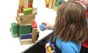 Why do kindergartens in Germany say no to toys?