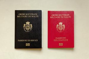 Only 3 people out of 7 billion people in the world have a special red passport