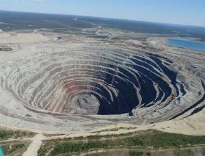 How does diamond mining work?